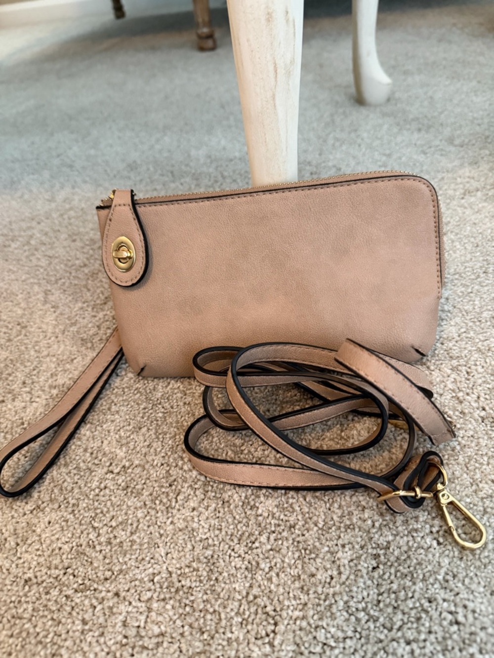 Convertible Crossbody Wallet in Light Taupe